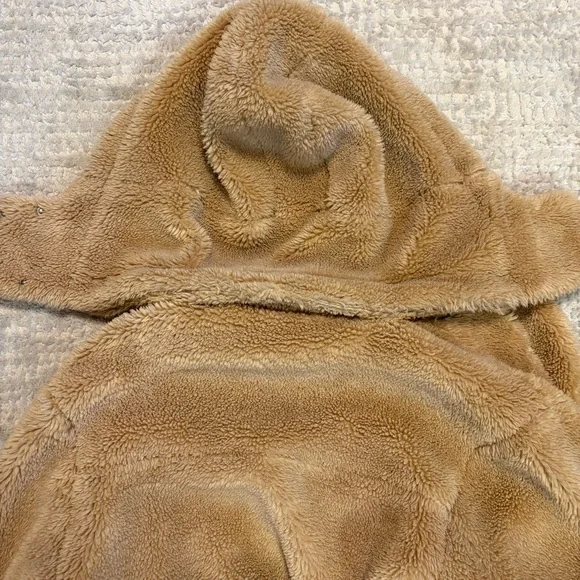 ALO Yoga Tan Sherpa Jacket - Picture 7 of 9